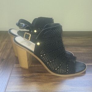 Chic Black Women's Sandals